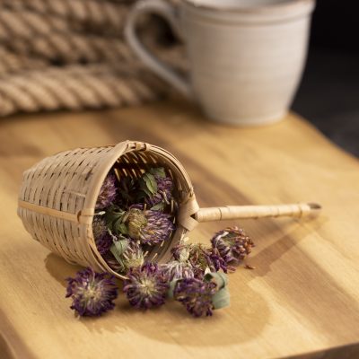 Sarkanā āboliņa ziedu tēja