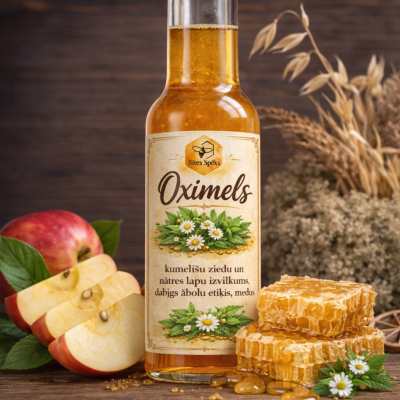 Oximels ar kumelīšu ziediem un nātru lapiņām